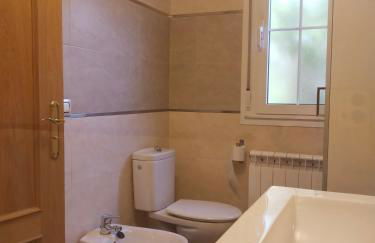 Casa con gran jardín y barbacoa "Los Olivos" Cerca de Logroño familias y grupos - Foto 8