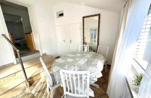 Charming House with Garden in Krefeld - Foto 9