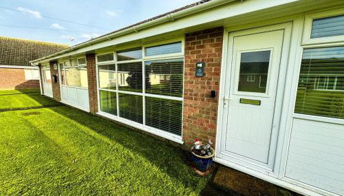 Dog Friendly Kessingland Chalet | Coastal Retreat - Foto 4