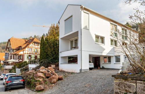 In der Stadt und der Natur - Foto 1