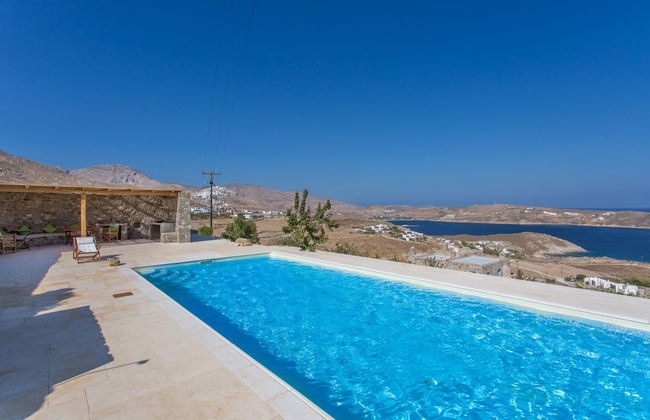 Spacious 6 Bdrm Stone Villa With Pool - Foto 48