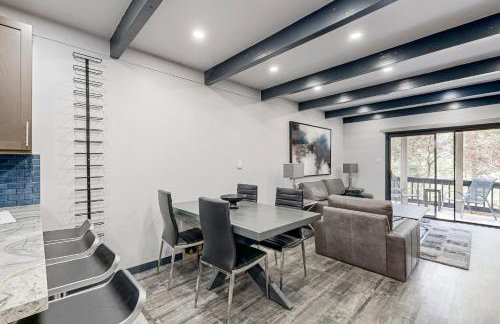 Modern Mountain Retreat - Foto 8