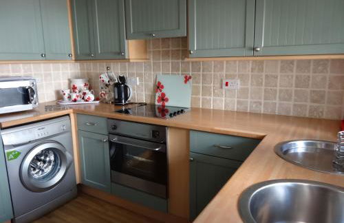 Brook Lodge Country Cottage - Photo 9