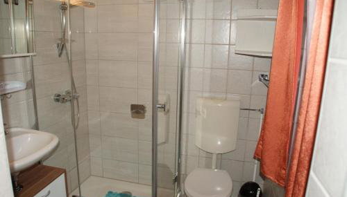 Ferienwohnung 1 & 2, WLAN, ruhige Lage, Terrasse - Foto 4, Shower