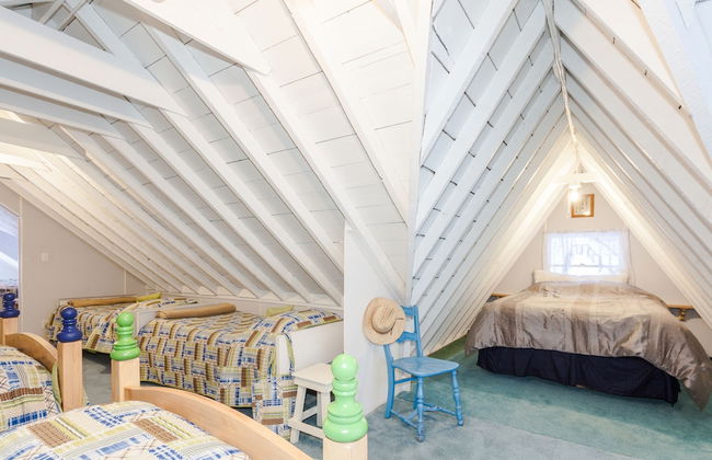 Cottage on the Stream - Photo 4