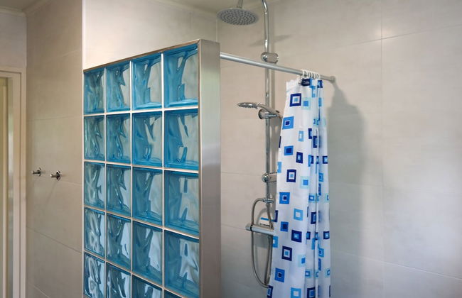 Cozy House Heide 6p at a Canal Near Lake Lauwersmeer - Photo 10