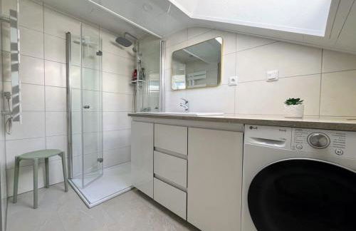 4Bed I Klima I 3 Room I Wash I Küche I Parkplatz - Photo 3