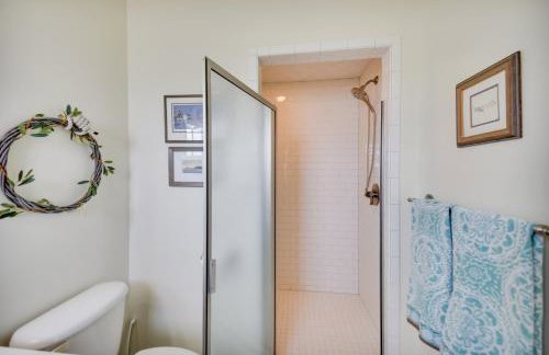 Bayfront White Stone Escape w/ Private Beach! - Photo 31