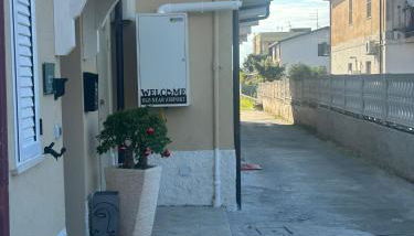 NEAR AIRPORT LAMEZIA apartment - Photo 4