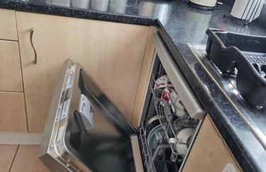 Stylish and Comfortable Home - Foto 16