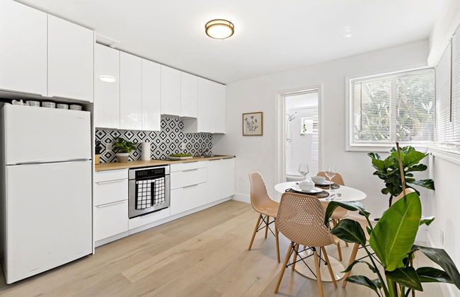 Lovely Studio With Great Location Free Parking - Foto 9