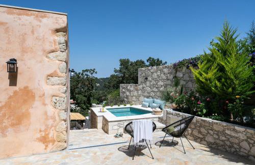 Butterfly, a historical villa with pool & hot tub! - Foto 38