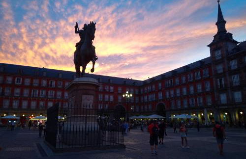 Aparthotel ARDMADRID Centro - Photo 25