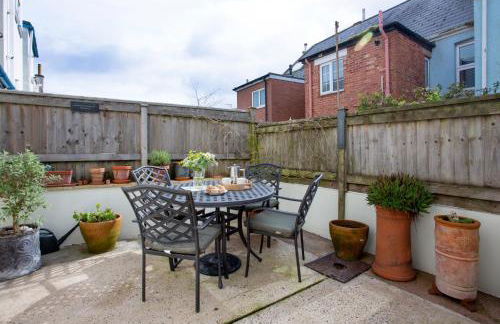 Holmdale House - Photo 27