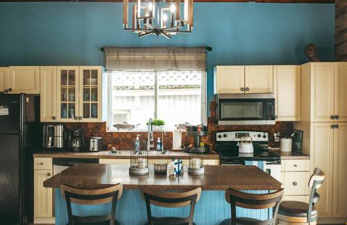 Jones Beach Houseboat - Photo 50