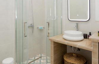 Alisachni Apartments 1st Floor - Photo 6