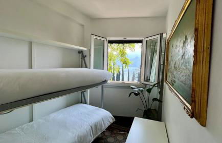 Postcard view 3 minutes walk from the lake - Photo 19