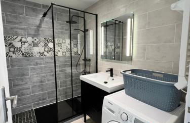 Les Corsaires - Foto 2