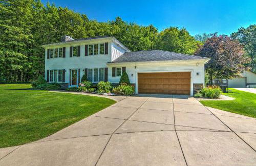 Serene Orchard Park Apartment Large Yard and Patio! - Foto 24