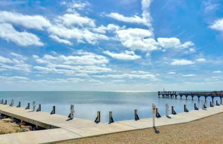 At The Sandbar - Oceanfront, Htd Pool, Dock, GameRoom - Foto 54