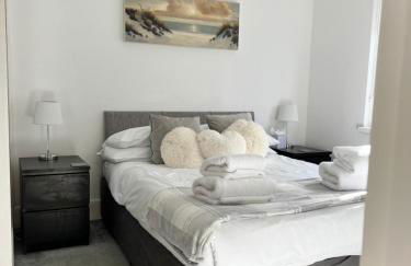 Seaside getaway 3 Bedrooms - Photo 7