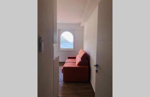 Wind Rose Apartments 2 - Photo 17