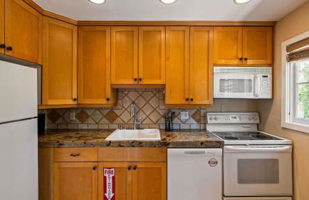 Dandelion by Avantstay Pool, 0.2mi to Downtown! - Foto 34