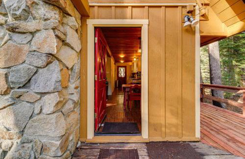 Near Slopes, Donner Lake and Trails! Woodsy Retreat - Foto 23