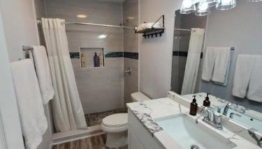 Condo Near Downtown Austin - 2br - Foto 3, Shower