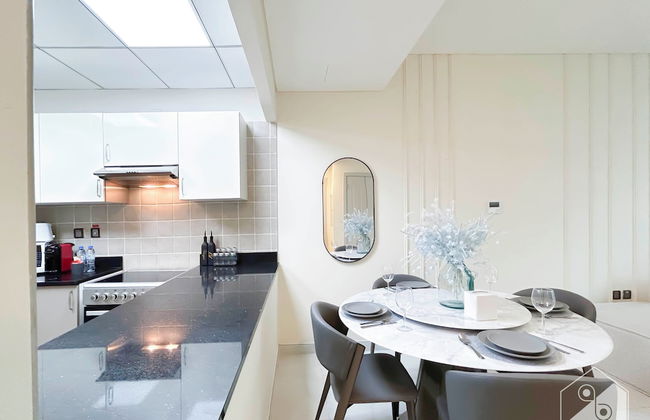 Your Perfect Meydan Getaway: 1B Polo Residence C3 - Foto 14