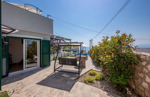 Beeindruckende 5-Sterne-Villa mit Meerblick, Sauna, Gym, beheizten Privatpool, Spielplatz, BBQ - Foto 36