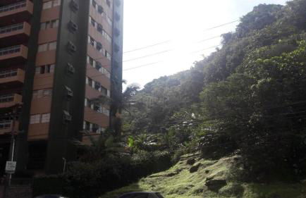 PÉ NA AREIA - COM SERVIÇO DE PRAIA - Foto 7