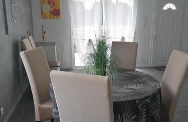 Appartement indépendant, parking privé, 600m du circuit - Photo 4