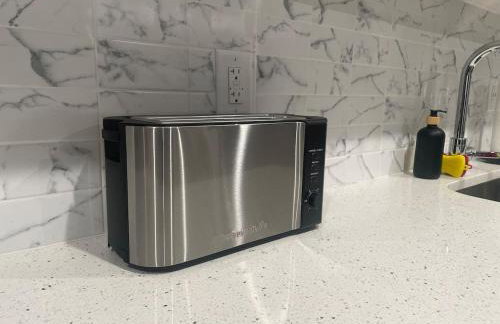 Free Indoor Parking 25 Minutes to NYC - Foto 8