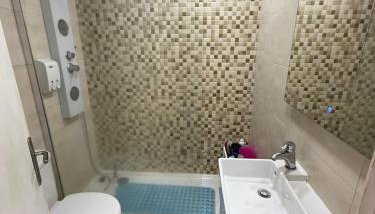 Um quarto em apartamento familiar - Foto 4