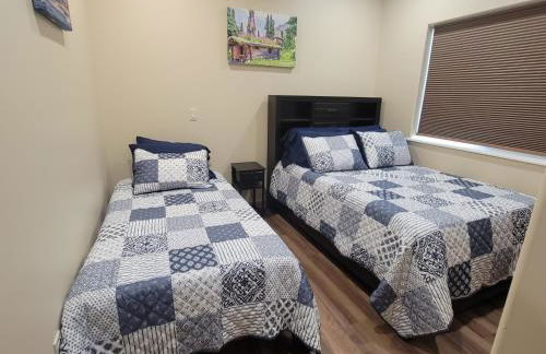 Cozy Apartment Between the Rivers - Photo 12