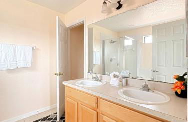 Luxry villa 6 miles from Disney - Foto 42