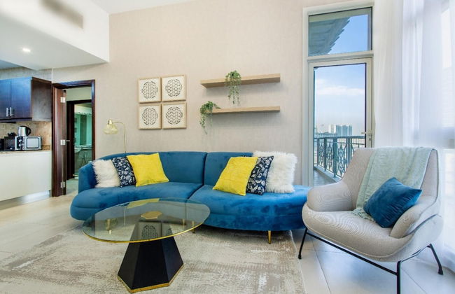 Elegant Apt In Al Barsha South - Photo 3