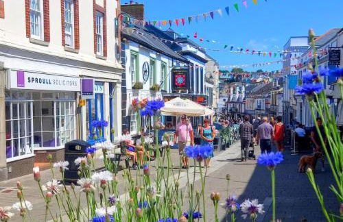 Stunning 4 bedroom house in Wadebridge, Cornwall - 2 living rooms and superking beds - Foto 68