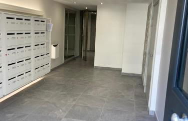 BEAU STUDIO NEUF AVEC TERRASSE - Foto 15