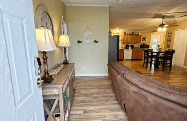 Fisherman's Hideaway! Home on canal in Okeechobee! - Foto 8