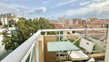 Nice Studio avec climatisation proche des plages - Foto 2