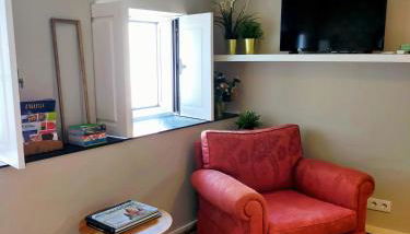 Nas Três Janelas - Foto 4