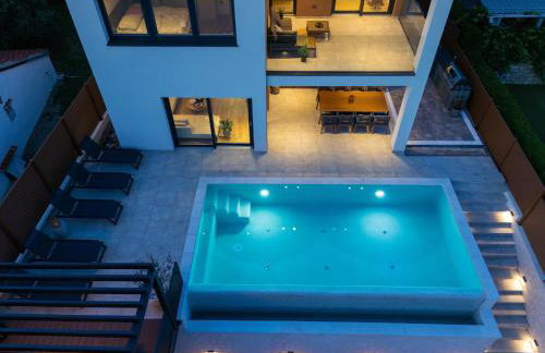 Villa Viverum with heated salt water pool - Photo 65