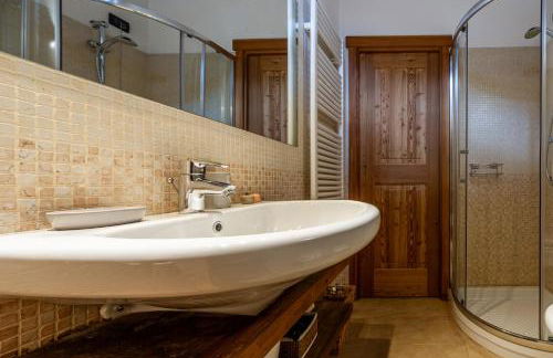 PETIT CHALET ANNA - Rifugio in mezzo alle montagne - Foto 29