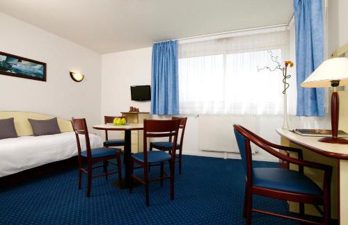 Appart'City Classic Rennes Beauregard - Foto 15