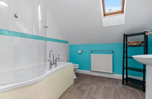 Llais Y Mor - large holiday home close to the beach - sleeps 8 - Foto 17