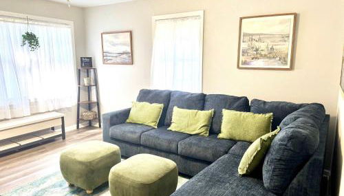 Soothing Greens Color Peaceful 3 BR 1BA Dwelling - Foto 3