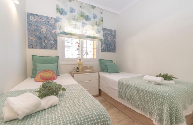 Paraiso De Riviera in Calahonda - Photo 13