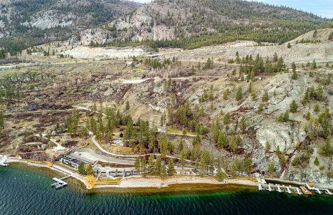 Perfect Getaway Cabin in the Okanagan 6 - Photo 21